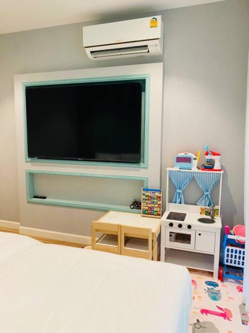 2 Bedroom Oceanfront Hua Hin